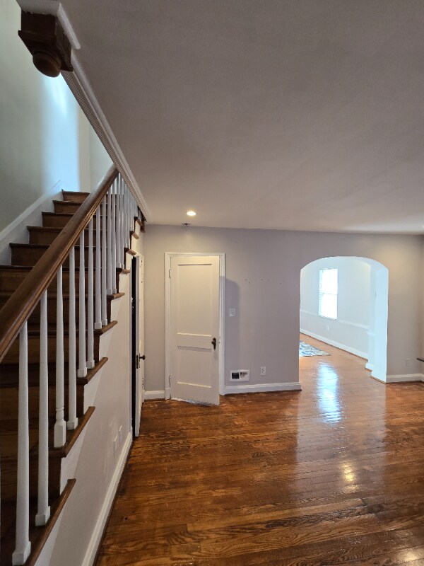 Building Photo - 2200 Braddish Ave