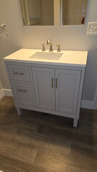 Bathroom - 102 S Frederick St