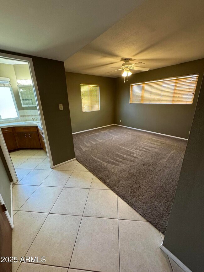 Building Photo - 2309 N 81st Way