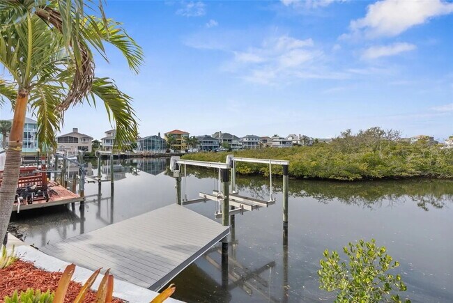 Building Photo - 6029 Bayway Ct