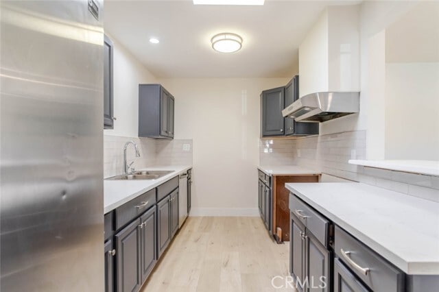 Building Photo - 20026 Kittridge St