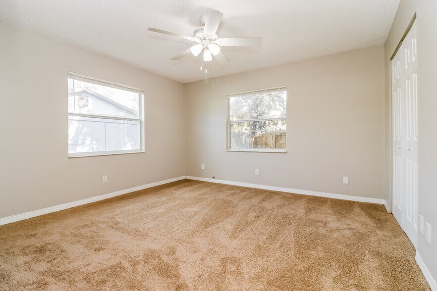 Building Photo - 4348 Trout Dr SE