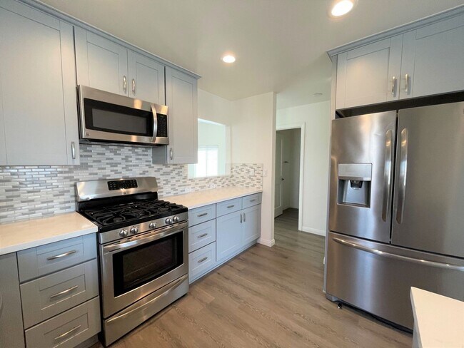 Building Photo - Oxnard Shores- Completely Remodeled & Steps to the Sand!