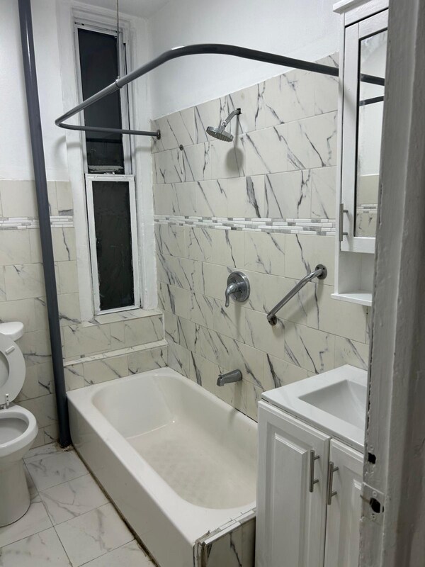 Building Photo - 508 W 139th St