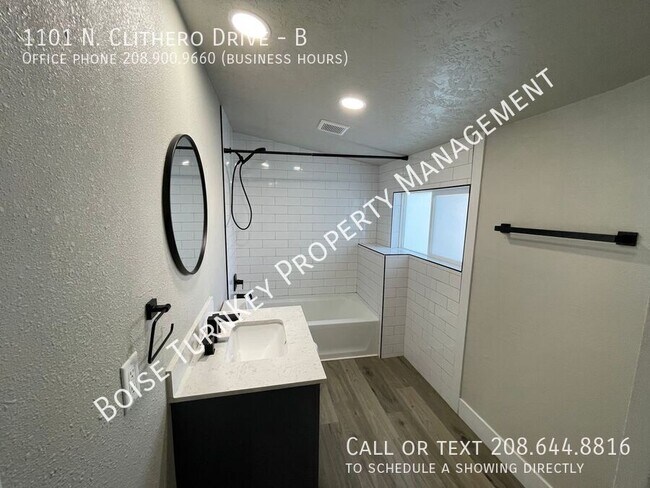 Building Photo - 1101 N Clithero Dr