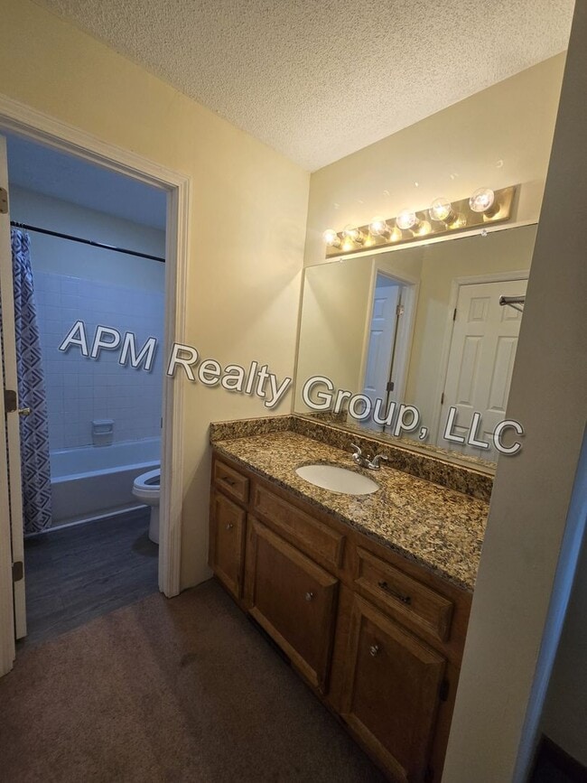 Building Photo - Single story West Columbia home