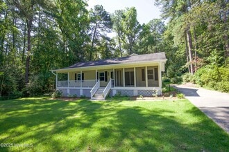 Building Photo - 970 Thrush Dr