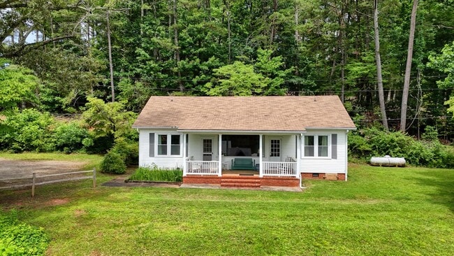 Building Photo - 131 Wonderview Dr