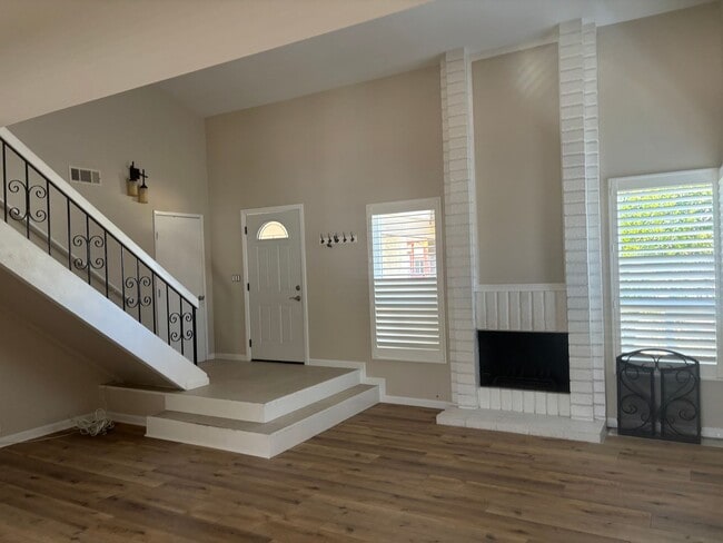 Building Photo - Lovely San Marcos Home