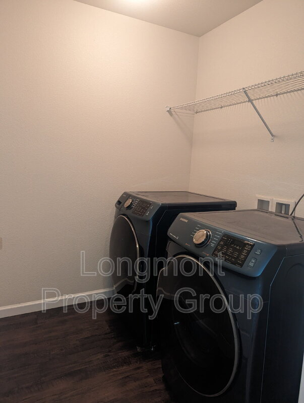 Building Photo - 1518 Sepia Ave