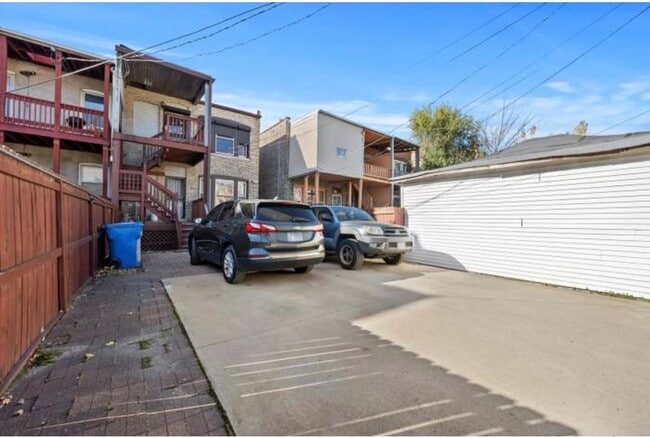 Building Photo - 6541 S Ellis Ave