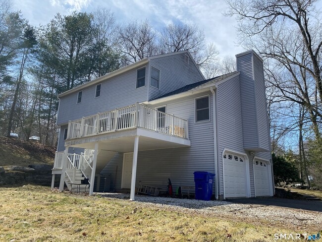 Building Photo - 5 Elena Dr