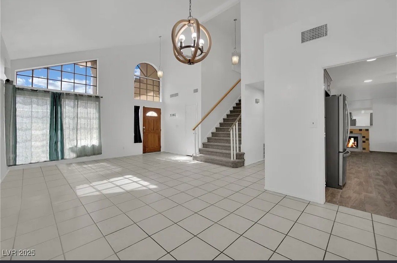 Building Photo - 5620 Indian Ridge Dr