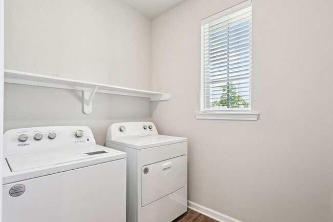 Building Photo - Beautiful Slidell home!