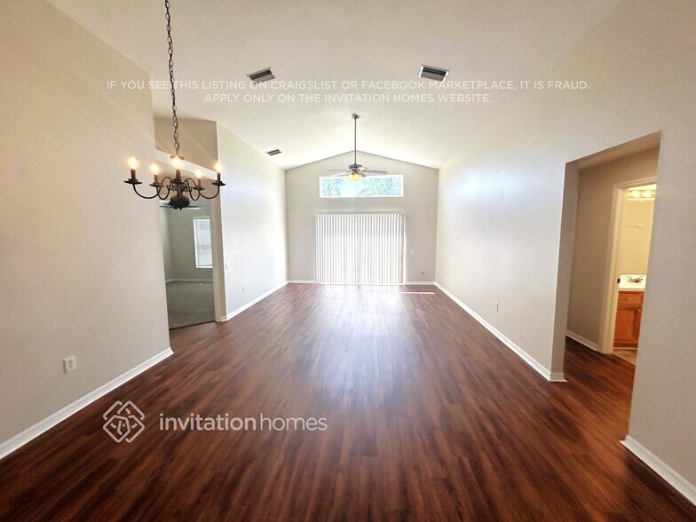 Building Photo - 909 Ridge Haven Dr