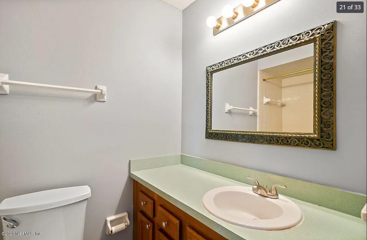 Building Photo - 11211 Windtree Dr E