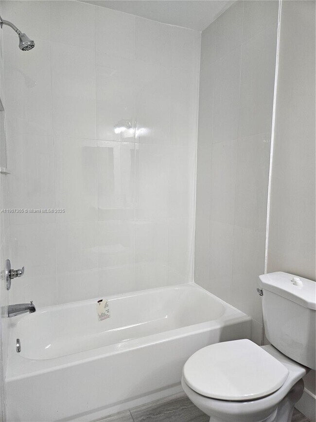 Building Photo - 317 NW 103rd Terrace