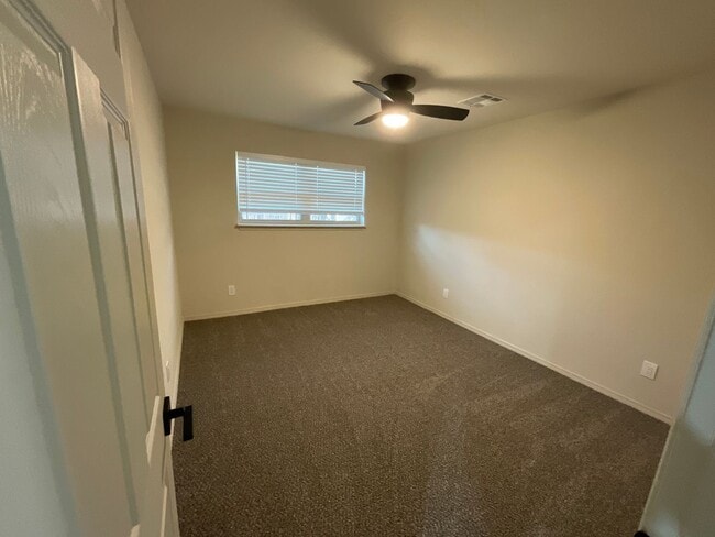 Building Photo - 2716 Carlton Way