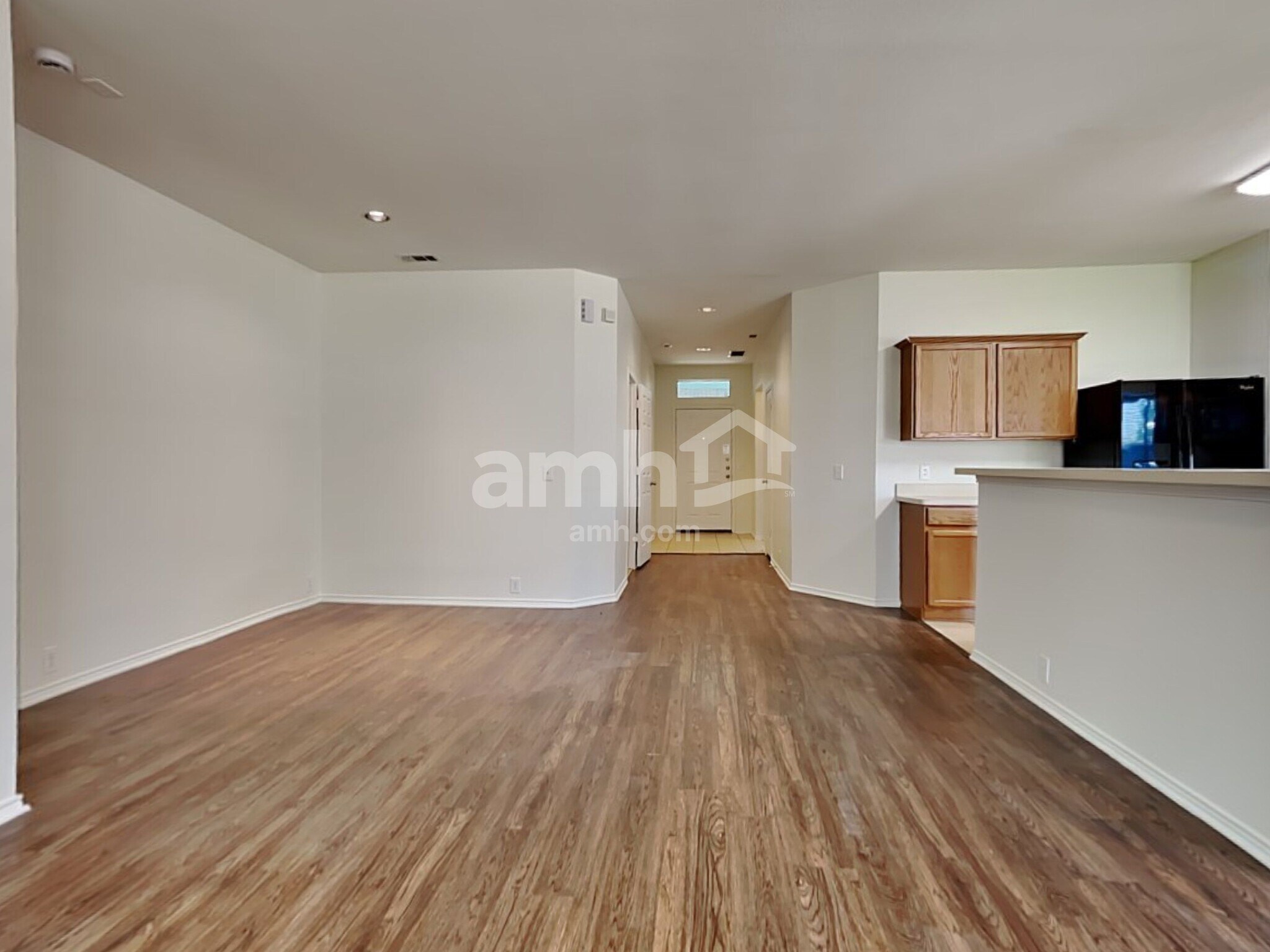 Building Photo - 1813 Wind Dancer Trail