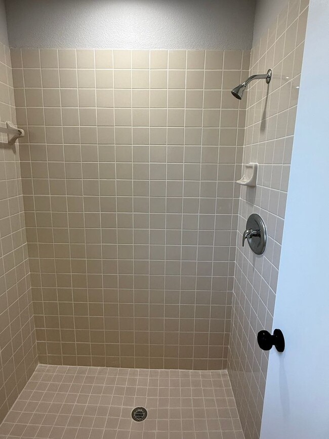 Building Photo - Remodeled Home in Longwood