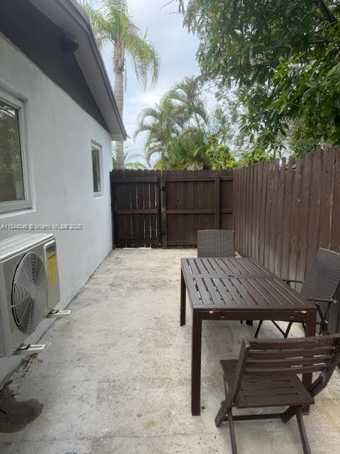 Building Photo - 1270 NE 210th Terrace