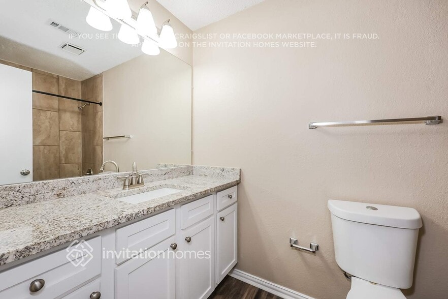 Building Photo - 8465 Willow Creek Dr