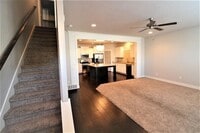 Building Photo - GORGEOUS TOWNHOME FOR RENT IN EAGLE MOUNTA...
