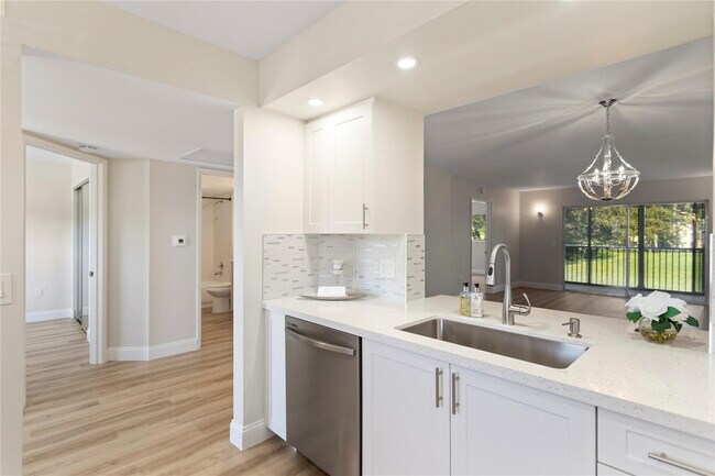 Building Photo - 1501 SW 131st Way