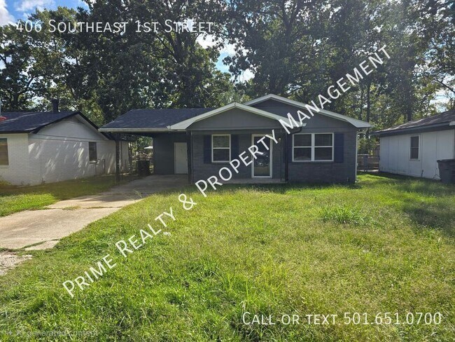 Primary Photo - 406 SE 1st St