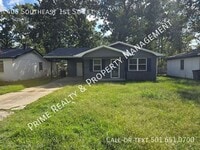 Building Photo - 406 SE 1st St