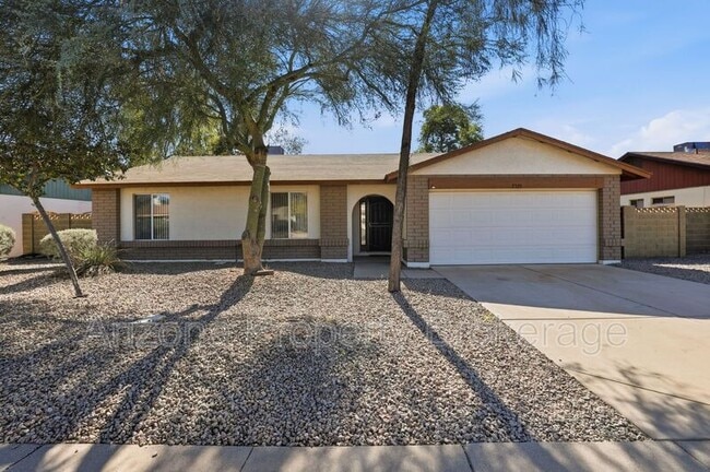 Building Photo - 2325 W Stottler Dr