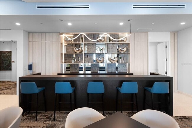 Building Photo - 301 Quay Commons Quay