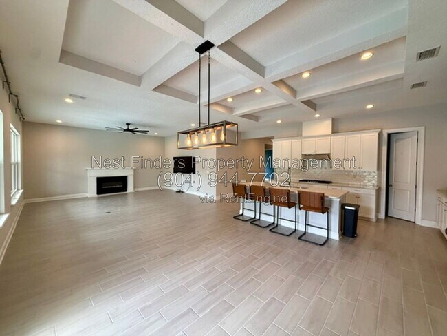 Building Photo - 58 Valley Falls Way