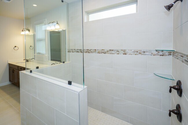 Building Photo - 3407 Marchers Trace Dr