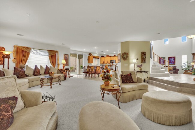 Building Photo - 875 Chaste Ct