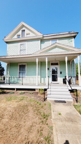 Building Photo - 1003 Rivermont Ave