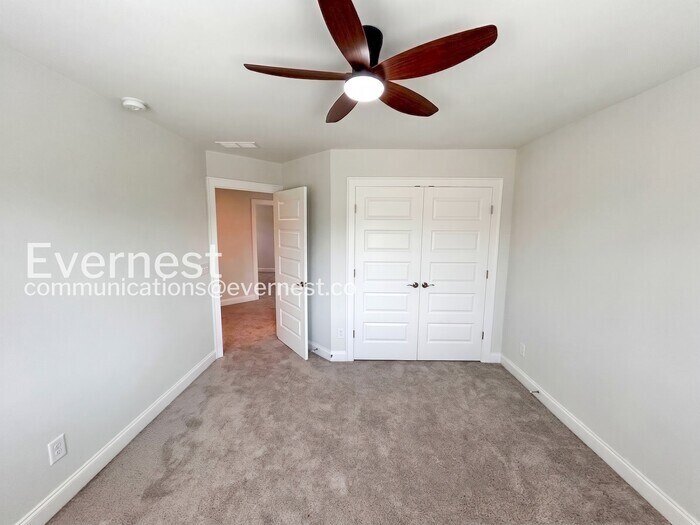 Building Photo - 732 Prescott Ln