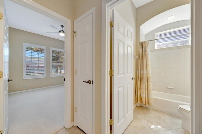 Building Photo - Lakewood Ranch Country Club Pool Home