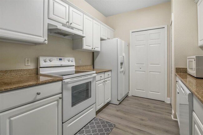 Building Photo - 430 Southern Pecan Cir