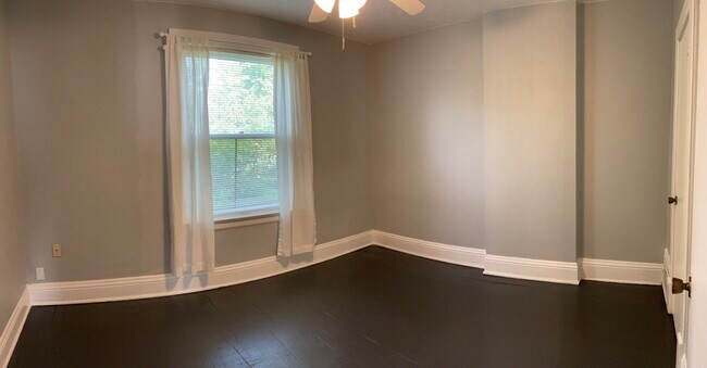Bedroom 2 - 915 S 33rd St