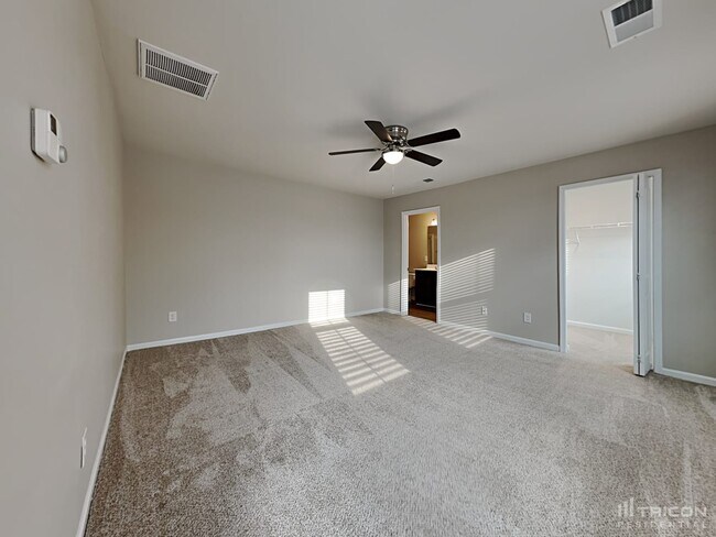 Building Photo - 656 McCormick Ln