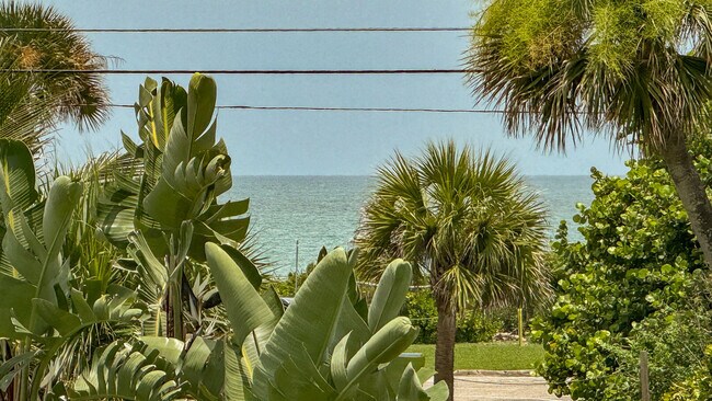 Building Photo - 2186 Jimmy Buffett Mem Hwy