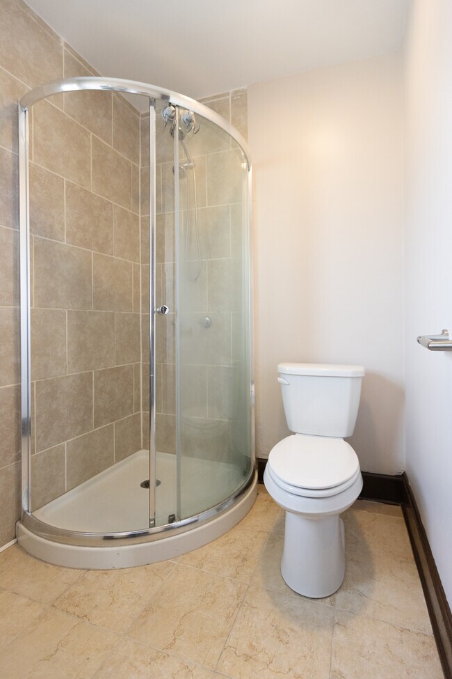 Building Photo - 1001 4th Ave