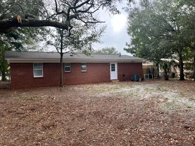 Building Photo - "Charming 3-Bedroom Home in Mary Esther!"