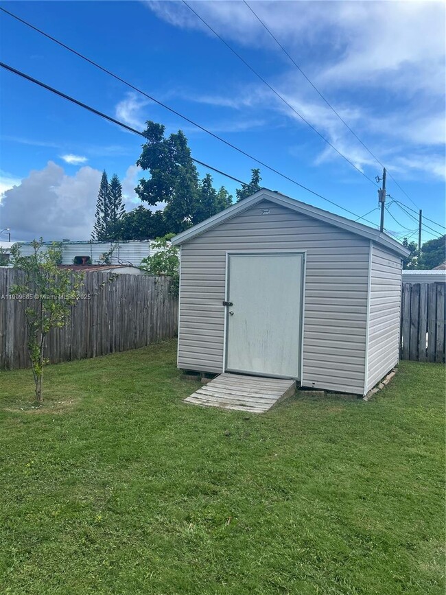 Building Photo - 9955 SW 214th St