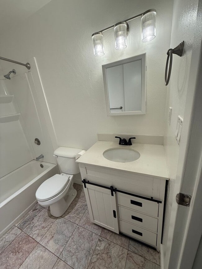 Building Photo - 79 Avram Ave