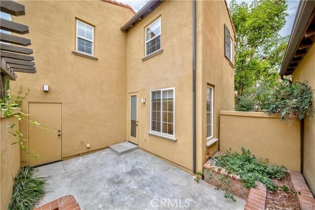 Building Photo - 72 Chantilly