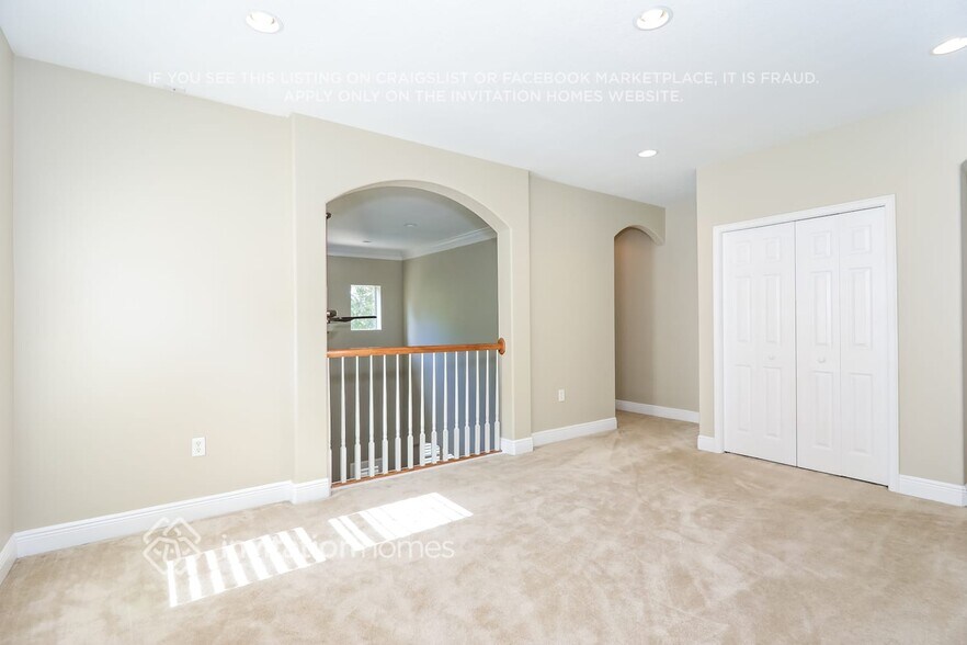 Building Photo - 3105 W Cherokee Ave