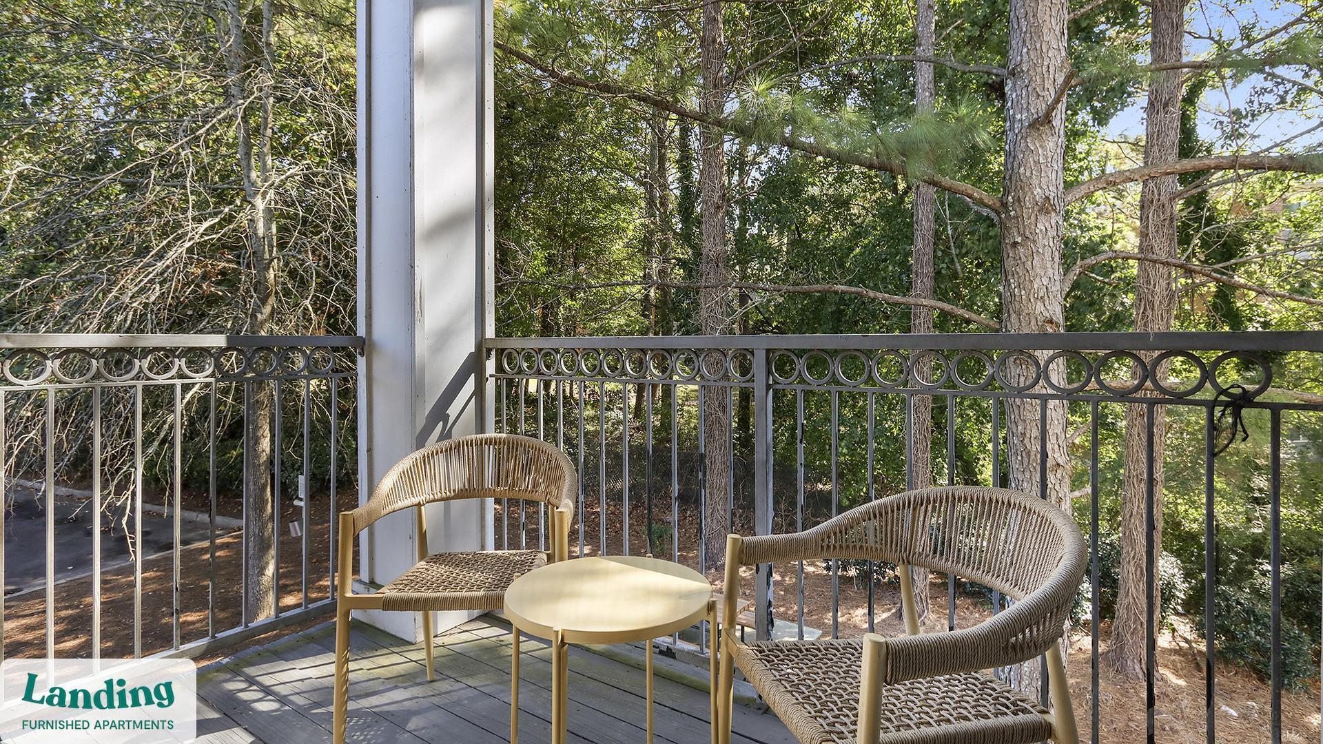 Building Photo - 100 Peyton Pl SW