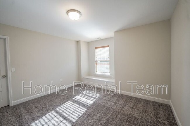 Building Photo - 87 Hammock Dr